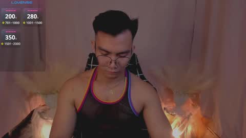 Bruce online show from December 11, 4:39 am