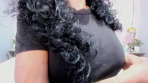 Snapshot of 00valeriasexxx chatting on January 27, 9:13 am Valeria online show from January 27, 9:13 am