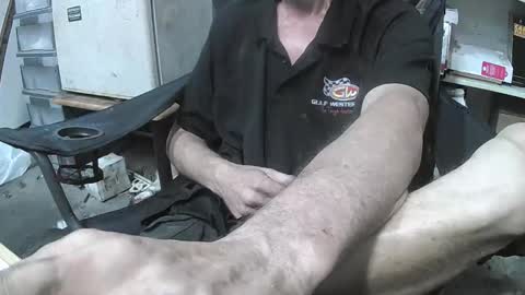 04oldskool online show from November 24, 5:28 am