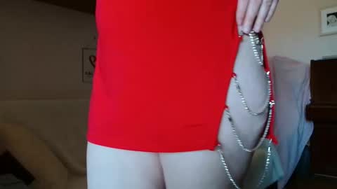 12ennie online show from March 11, 7:44 am