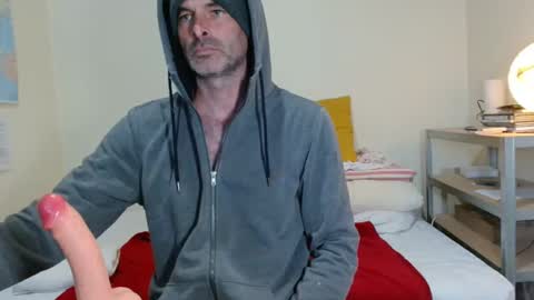 djulia online show from January 27, 11:43 am