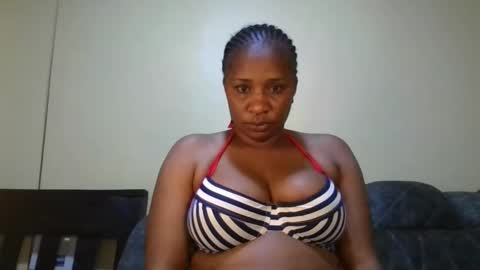 Snapshot of 1_sexylove chatting on October 8, 7:53 pm 1_sexylove online show from October 8, 7:53 pm
