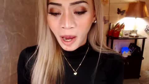 angel online show from November 11, 5:37 pm