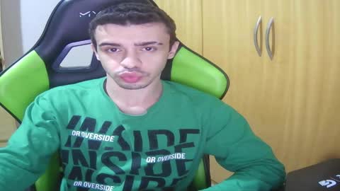 1good_vibes1 online show from June 7, 5:56 am