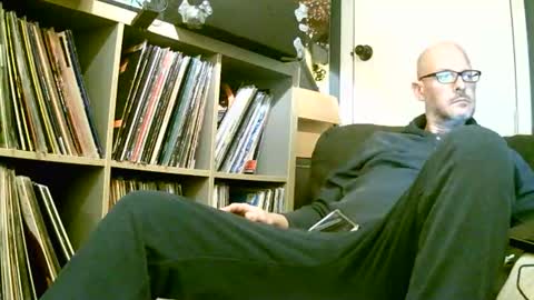 1hotbaldguy online show from February 19, 8:13 am