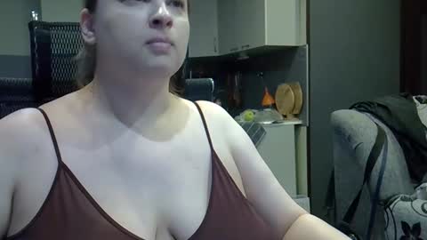 Snapshot of 1lindsey1 chatting on September 16, 4:32 pm 1LINDSEY1 online show from September 16, 4:32 pm