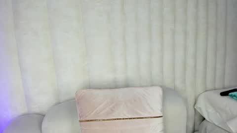  . online show from October 23, 10:10 pm