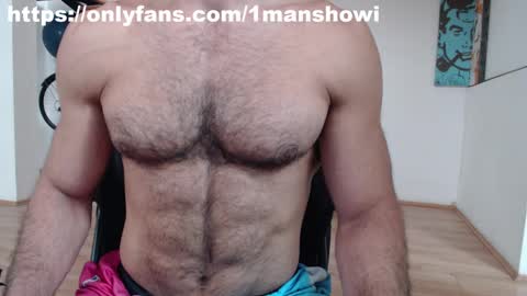 Snapshot of 1manshow11 chatting on January 22, 4:55 pm 1manshow11 online show from January 22, 4:55 pm