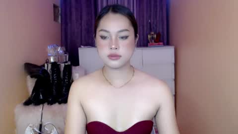 1miracle_tranny online show from July 18, 8:27 am