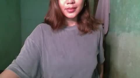 Snapshot of 1smile4u chatting on October 2, 2:27 pm 1smile4u online show from October 2, 2:27 pm