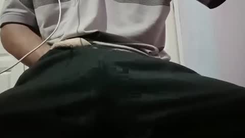 1sowa_ah_ online show from February 10, 7:28 pm