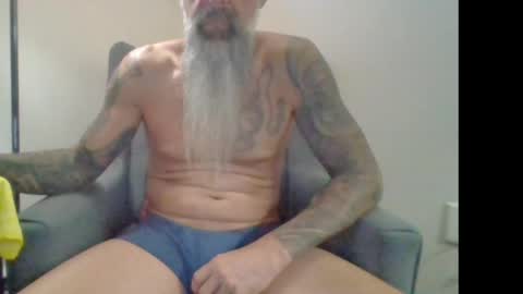 1theone12 online show from May 17, 4:16 pm