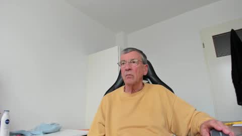 Henk online show from March 11, 2:53 pm