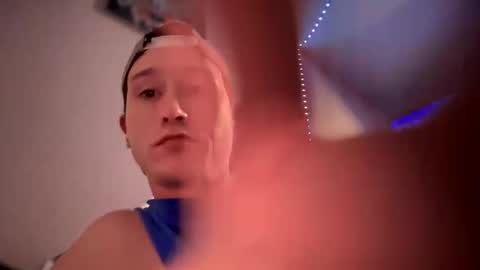 AlecurClit online show from February 11, 7:48 pm