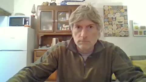 22esserre online show from November 19, 11:42 am