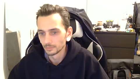 2323gary online show from January 27, 10:38 pm