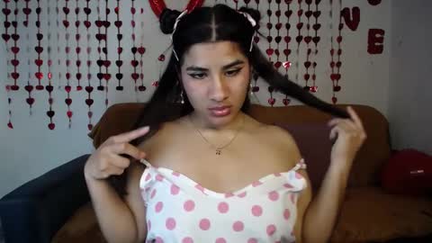 25melin online show from September 29, 12:59 pm