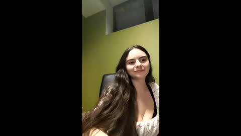 2bigblueberrymuffins online show from June 6, 5:52 pm