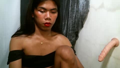 Snapshot of 2mella_reload chatting on October 6, 4:14 pm MEL online show from October 6, 4:14 pm