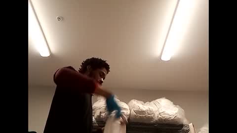 Str8 Edge online show from November 16, 12:51 pm