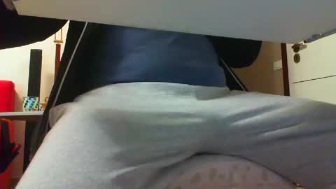 3funlover online show from March 10, 8:01 pm