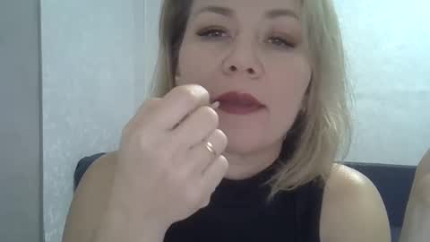 3susie online show from November 12, 11:12 am