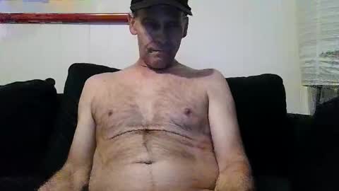 4nuf online show from February 20, 10:01 pm