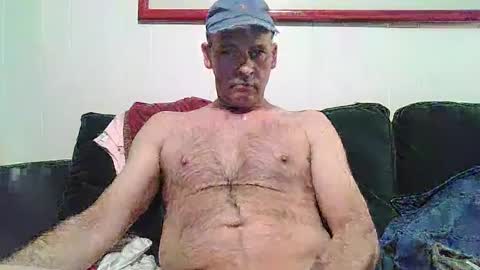 4nuf online show from February 10, 8:21 pm