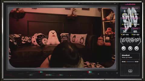 Juune online show from October 14, 7:28 pm