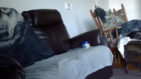 66bear online show from December 20, 2:57 pm