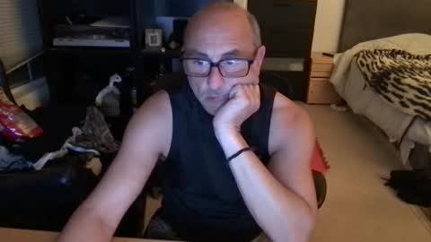 daddy vegas  for single women and couples here online show from February 23, 8:38 am