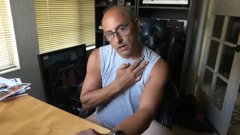 Snapshot of 66sexytime99 chatting on September 17, 12:14 am daddy vegas for single women and couples here online show from September 17, 12:14 am