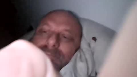 Snapshot of 69singledad79 chatting on December 10, 11:11 am 69singledad79 online show from December 10, 11:11 am