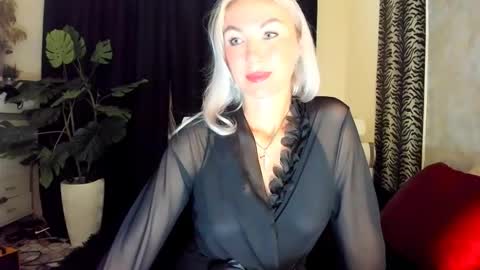 Snapshot of 6noangel66 chatting on October 5, 2:53 am SABOTAGE online show from October 5, 2:53 am