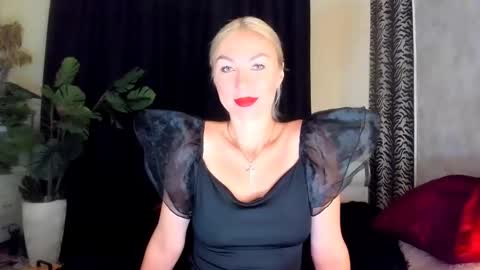 Snapshot of 6noangel66 chatting on September 14, 2:14 am SABOTAGE online show from September 14, 2:14 am