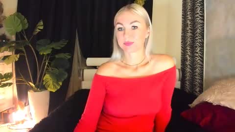 Snapshot of 6noangel66 chatting on October 12, 1:53 am SABOTAGE online show from October 12, 1:53 am
