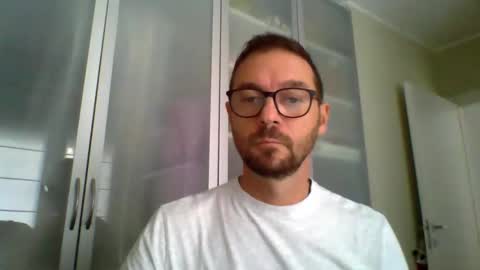 Snapshot of 77architt chatting on September 29, 7:51 am 77architt online show from September 29, 7:51 am