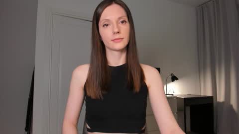 Anna online show from February 26, 8:23 pm