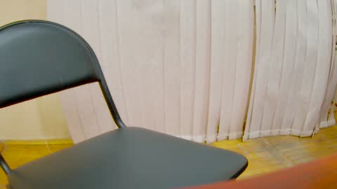 yong smooth cock online show from December 25, 1:53 am