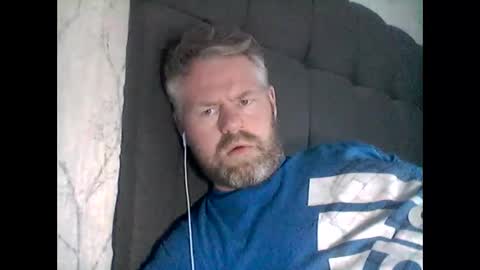 81jonnyx online show from March 7, 12:01 pm