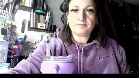 That girl online show from July 2, 12:21 pm