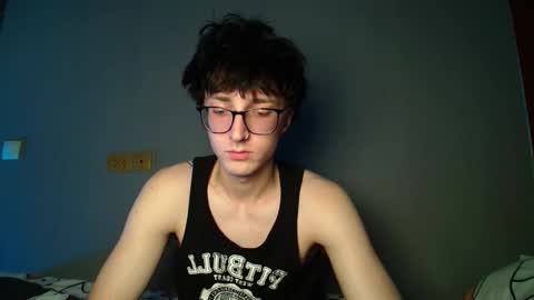 Phillip online show from October 29, 1:51 am