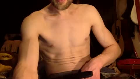 8inches4you2 online show from February 1, 5:15 am