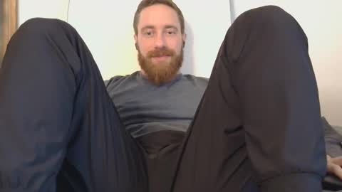 8InchesAndSomeHoles online show from January 8, 7:42 pm