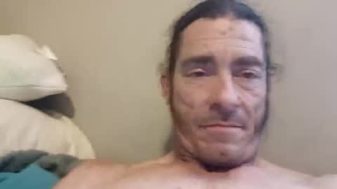 8intenn online show from December 17, 4:25 pm