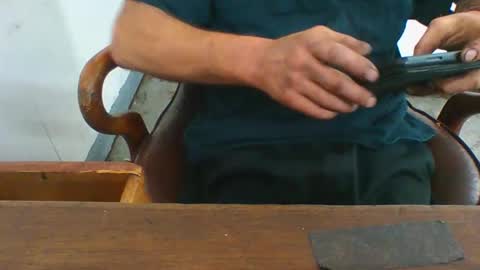 8intenn online show from October 17, 12:42 pm