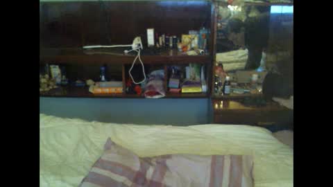 Snapshot of 8mistress8 chatting on February 28, 7:37 am 8MISTRESS8 online show from February 28, 7:37 am