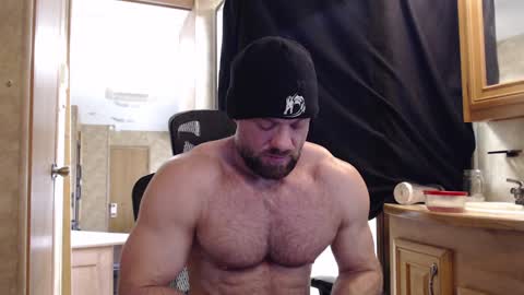 9 fat inches online show from February 7, 7:49 pm