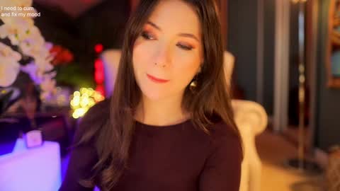 Sophia  online show from December 19, 3:35 am