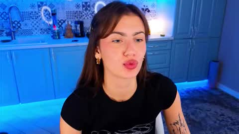 Willow online show from September 11, 9:49 pm